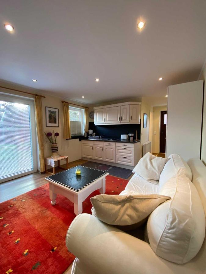 App 3 Apartment List Room photo